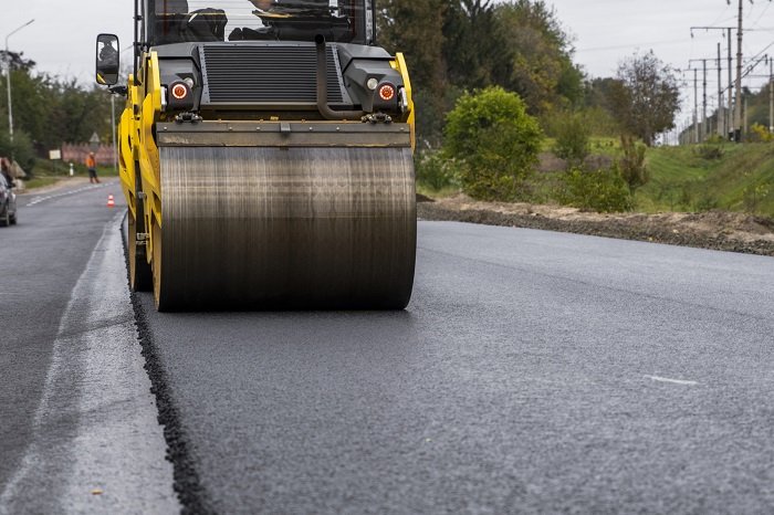residential asphalt paving NEPA driveway